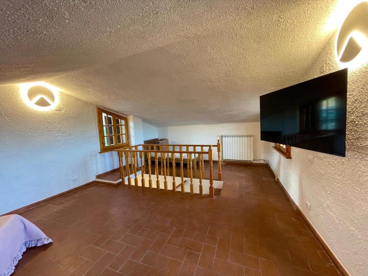 Le Vecchie Cantine Chianni Eksteriør bilde
